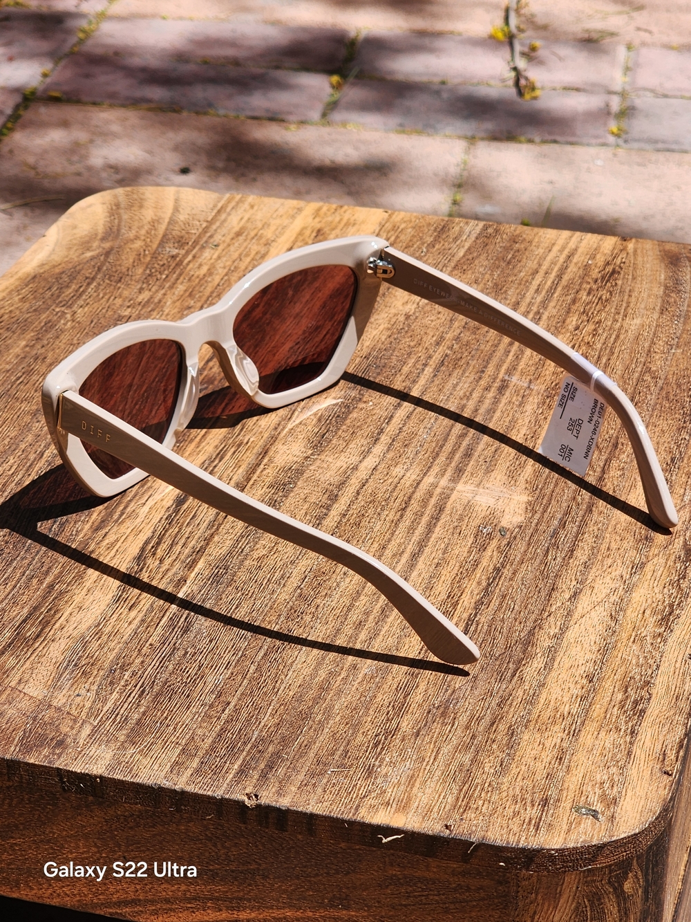 DIFF Eyewear Women's Camila 55mm Cat Eye Almond Sunglasses - Picture 9 of 10